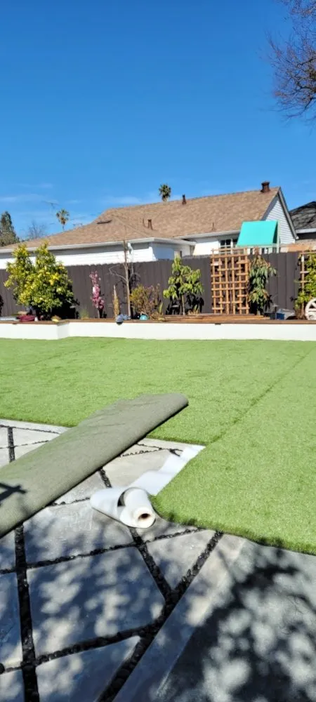 Professional landscaping services experts serving Redwood City, CA - Sean's Tree Service & Landscaping