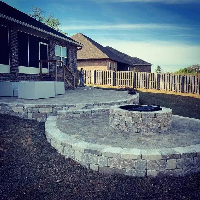 Top-rated lawn mowing service in Cantonment, FL by Seaside Grounds Maintenance