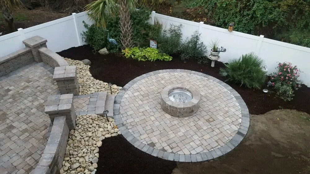 Reliable lawn care service for homes in North Myrtle Beach, SC by Seaside Scapes