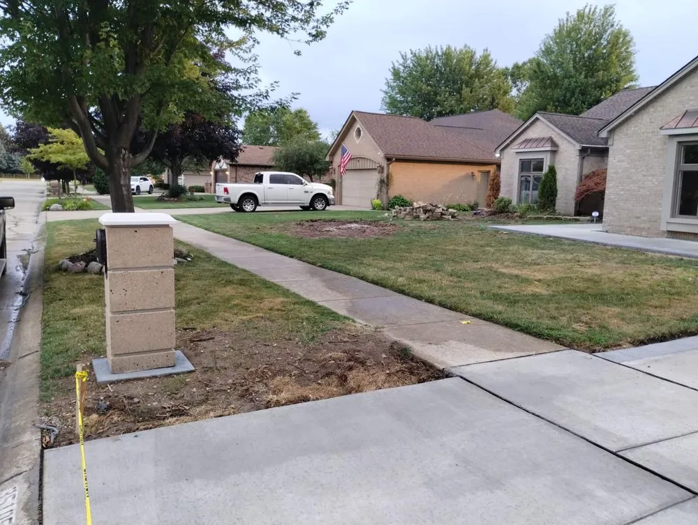 Top-rated residential landscaping near you in Dearborn Heights, MI by Season pros