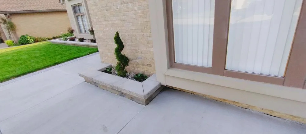 Custom yard cleanup service with custom design across Dearborn Heights, MI - Season pros