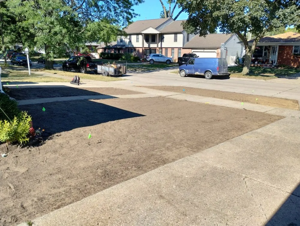 Top-rated lawn mowing service with custom design in Dearborn Heights, MI by Season pros