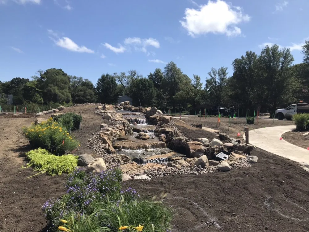 Trusted yard cleanup service for beautiful yards across South Elgin, IL - Seasonal Concepts