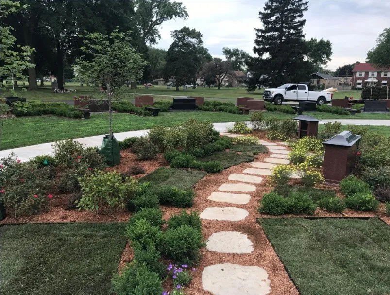 Trusted residential landscaping for outdoor upgrades across South Elgin, IL - Seasonal Concepts