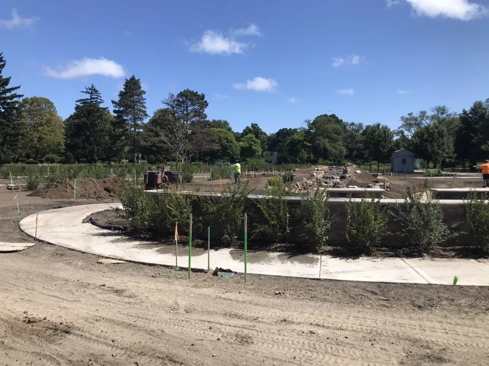 Professional residential landscaping with custom design in South Elgin, IL by Seasonal Concepts