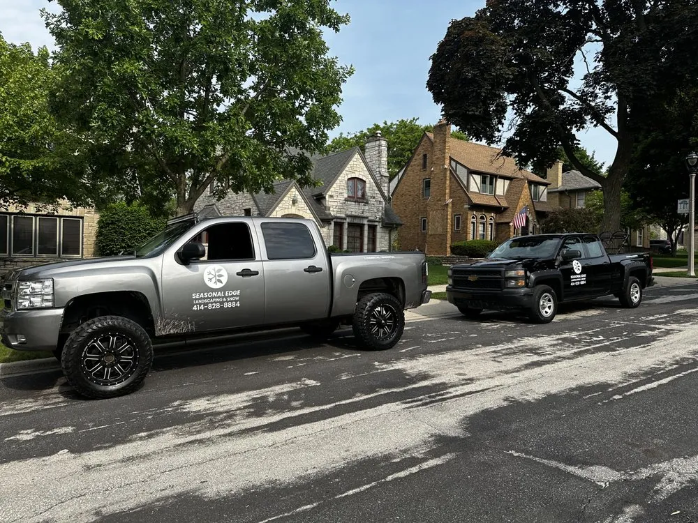Trusted lawn care service in Milwaukee, WI by Seasonal Edge