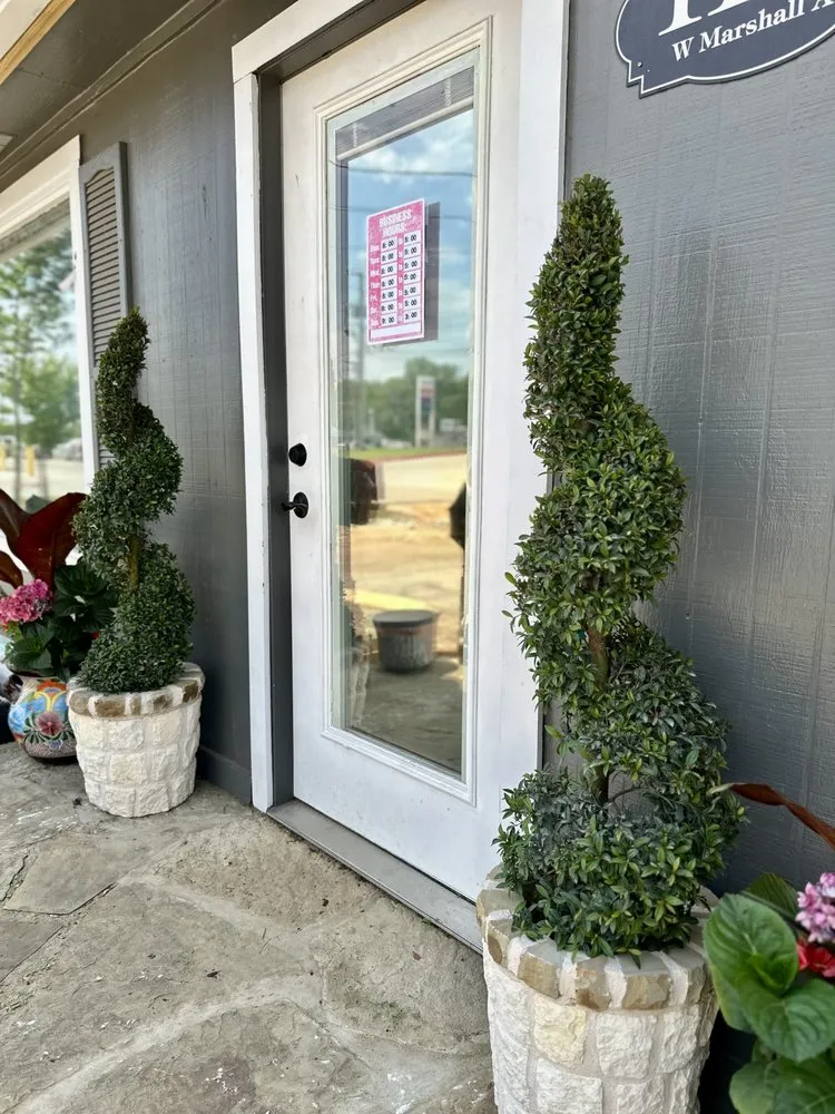 Trusted lawn care service for beautiful yards across Longview, TX - Seasonal Landscaping