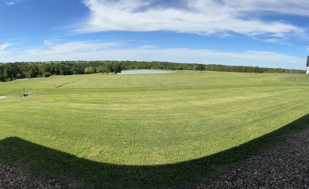 Top-rated yard maintenance in Burton, TX by Seasonal Solutions