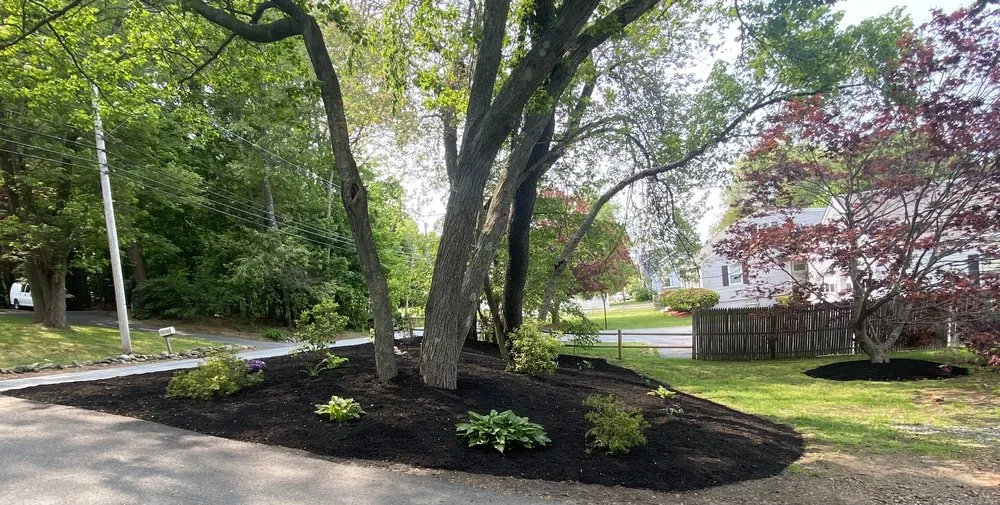 Custom garden landscaping experts serving Georgetown, MA - Seasons Lawncare