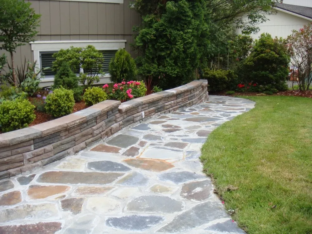 Reliable outdoor landscaping experts serving Lynnwood, WA - Seattle Maintenance Solutions