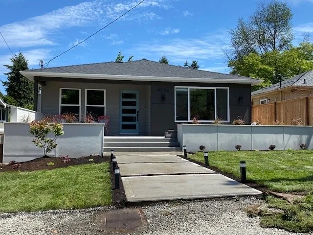 Professional yard cleanup service in Seattle, WA by Seattle painting and landscaping