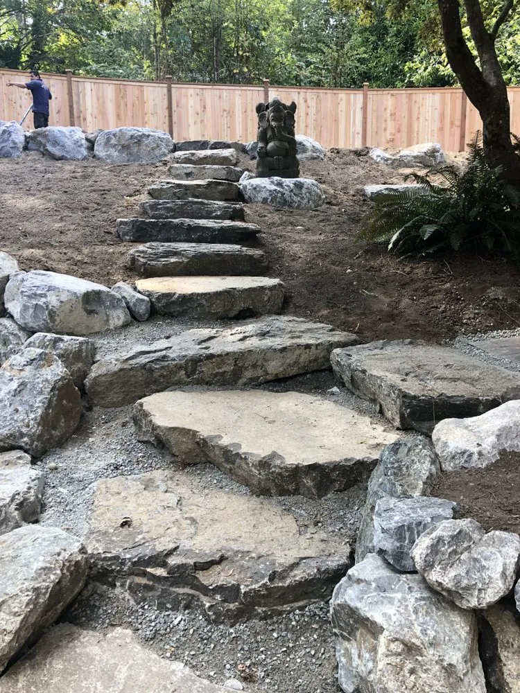 Professional outdoor landscaping for residential properties in Mercer Island, WA by Seattle Rockeries