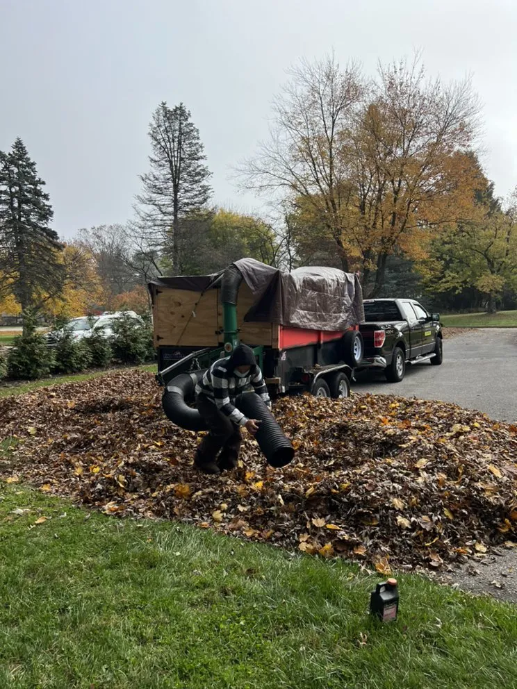 Professional yard maintenance experts serving North Wales, PA - Sebastian Heredia Landscaping & Maintenance