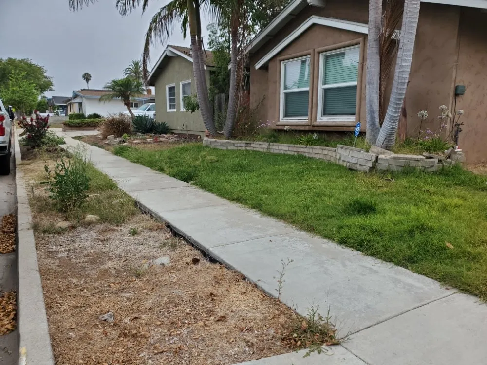 Trusted lawn mowing service in El Cajon, CA - Sebastian's Landscape