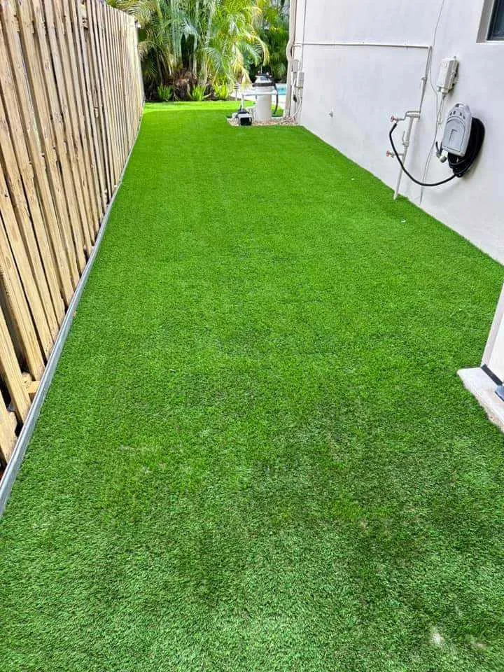 Trusted yard cleanup service in Indiantown, FL - Sebastians Tropical Landscape & Design