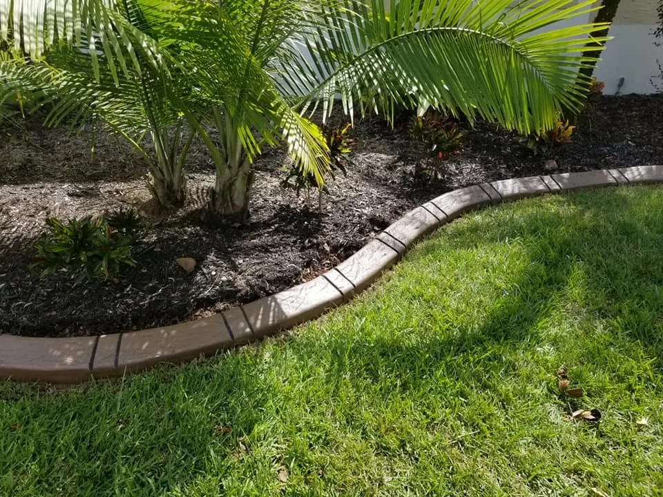Top-rated landscape installation in Wimauma, FL - Second 2 None Artisan Landscape Curbing