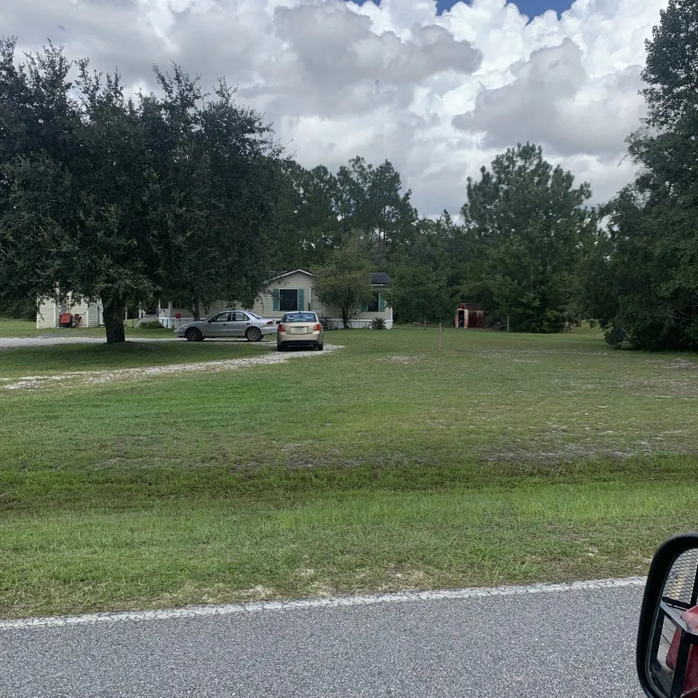 Top-rated lawn mowing service for outdoor upgrades in Middleburg, FL by Second 2 None Outdoors