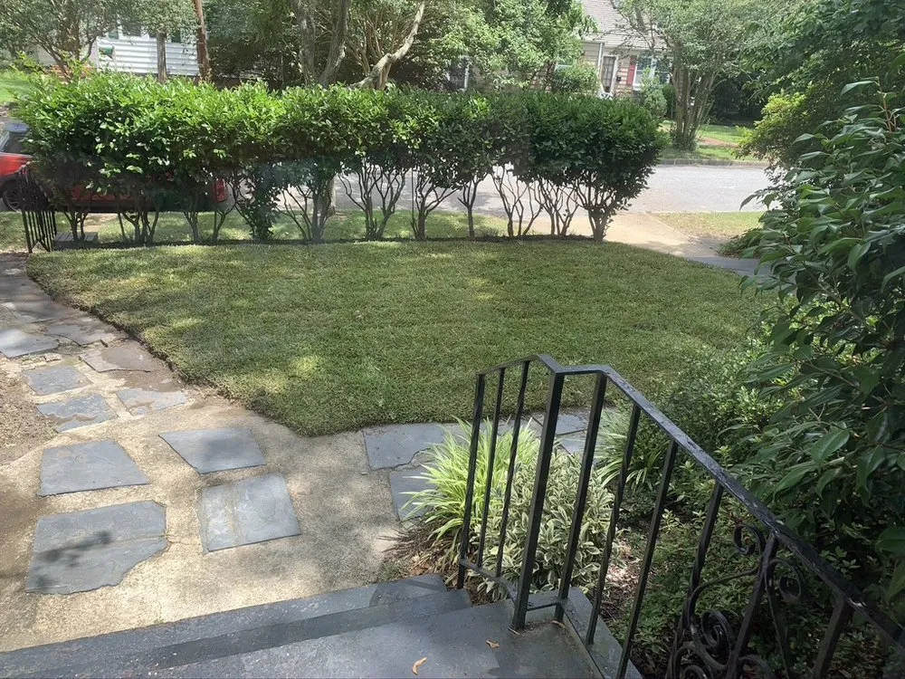 Professional yard maintenance in Virginia Beach, VA - Second Nature Landscaping & Guaranteed Greener Grass