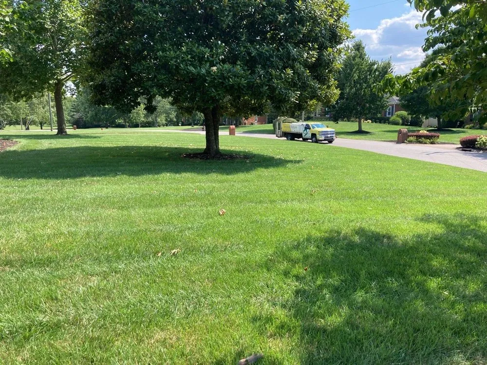 Local lawn mowing service experts serving Thompsons Station, TN - Second Nature Lawn Care