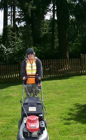 Affordable garden landscaping in Spanaway, WA - Second Nature Services