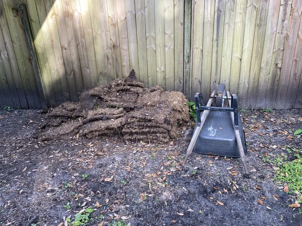 Custom lawn mowing service in Brunswick, GA - Secret Garden Landscaping