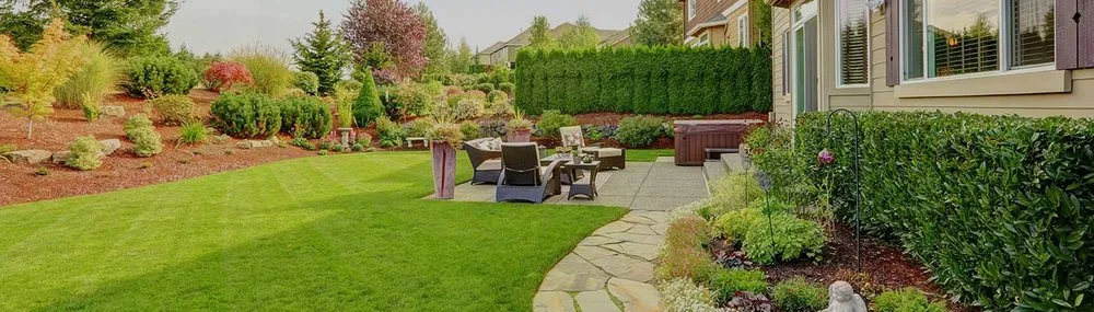 Expert yard cleanup service for beautiful yards across Summerville, SC - Secret Gardens Landscape of Charleston