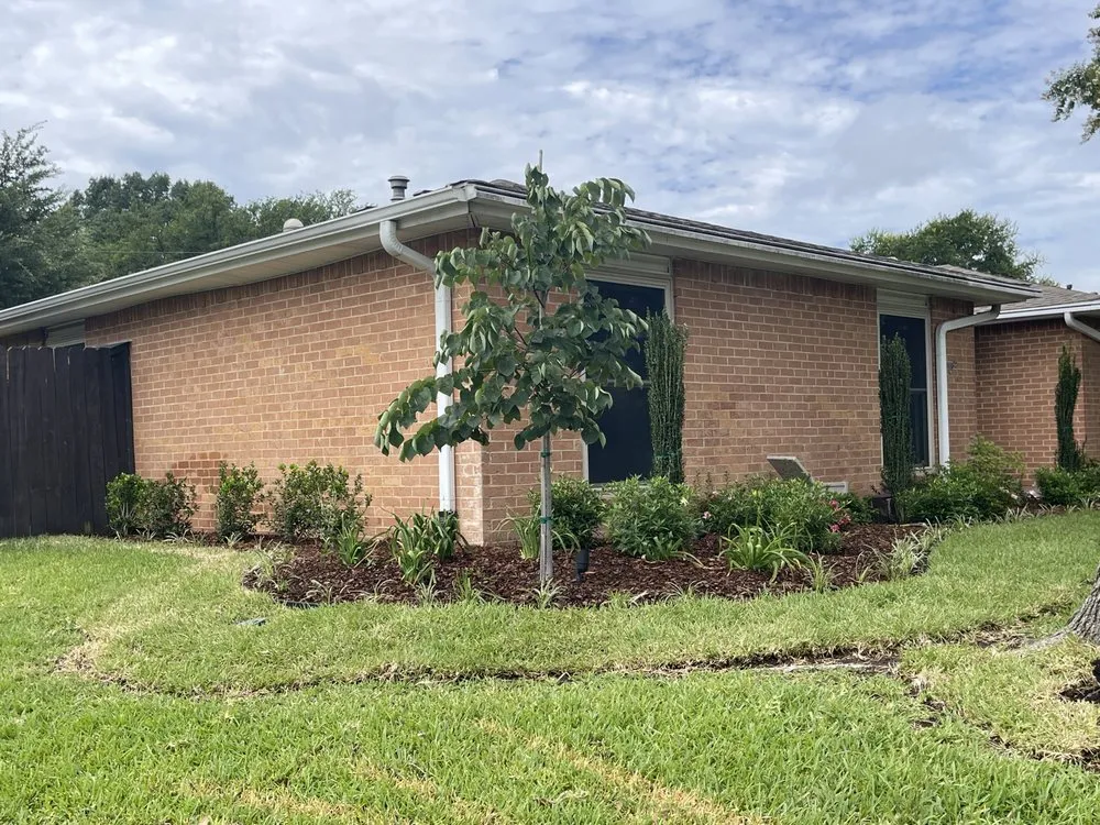 Local yard maintenance in McKinney, TX - Secret Gardens