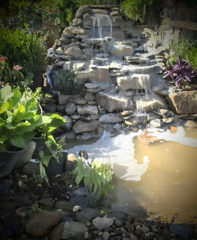 Custom lawn care service experts serving Anderson, SC - Secret Gardens of the Upstate