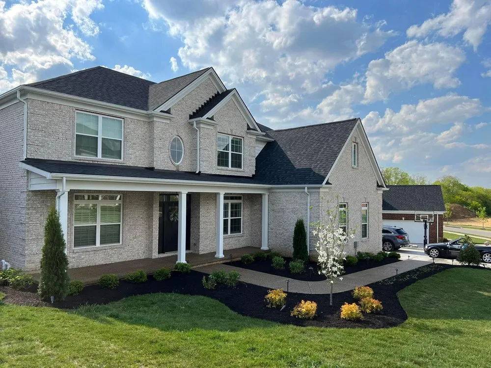 Affordable lawn care service in Lexington, KY - See Green