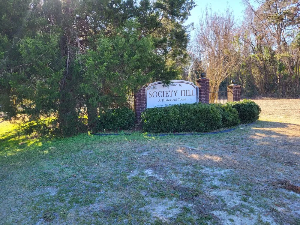 Top-rated landscape installation experts serving Effingham, SC - Seegars lawn Service