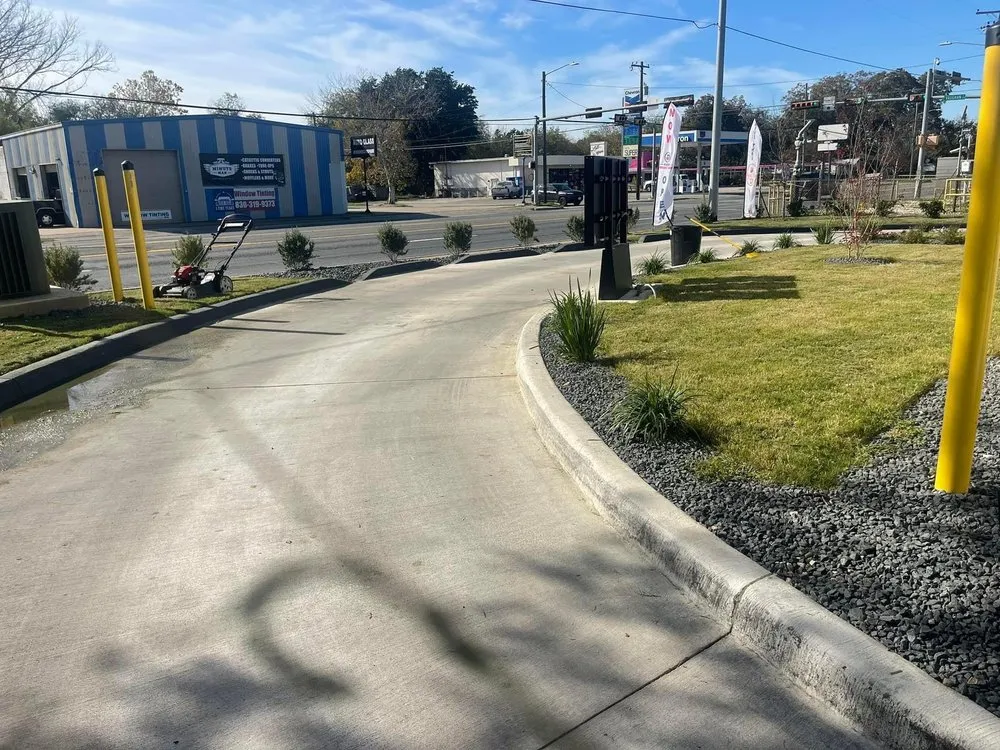 Affordable outdoor landscaping in Seguin, TX - Segtex Lawn & Landscape