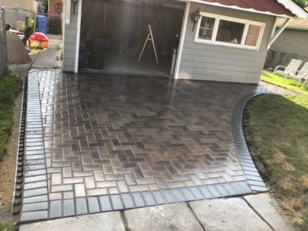 Professional yard cleanup service experts serving Chicago, IL - Segura Landscaping