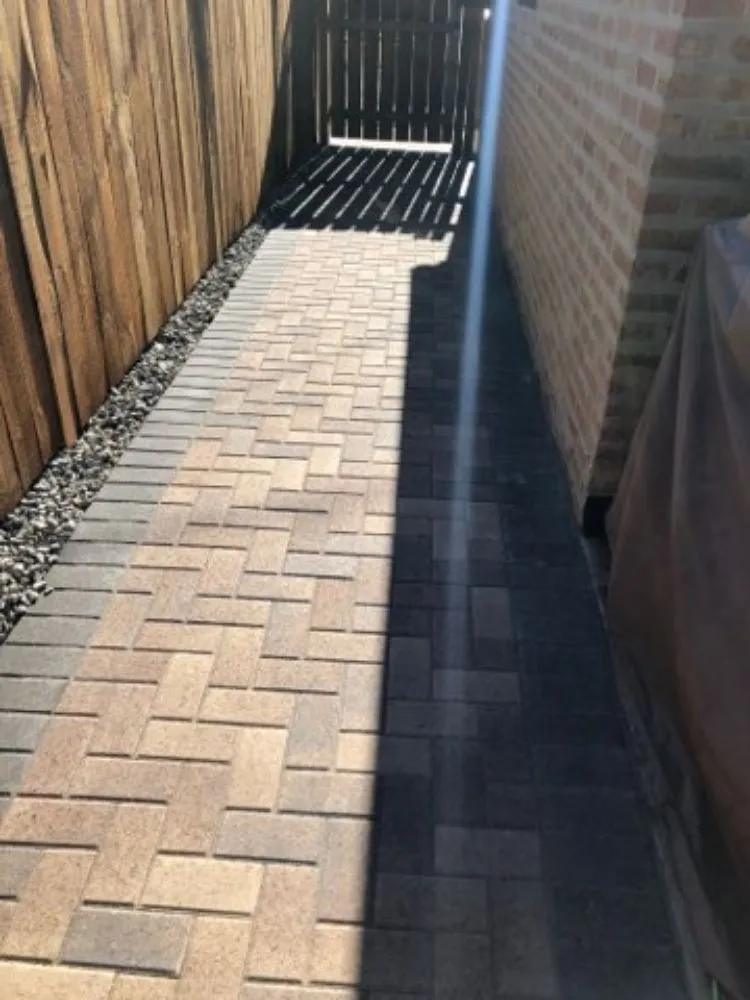 Affordable lawn care service experts serving Chicago, IL - Segura Landscaping