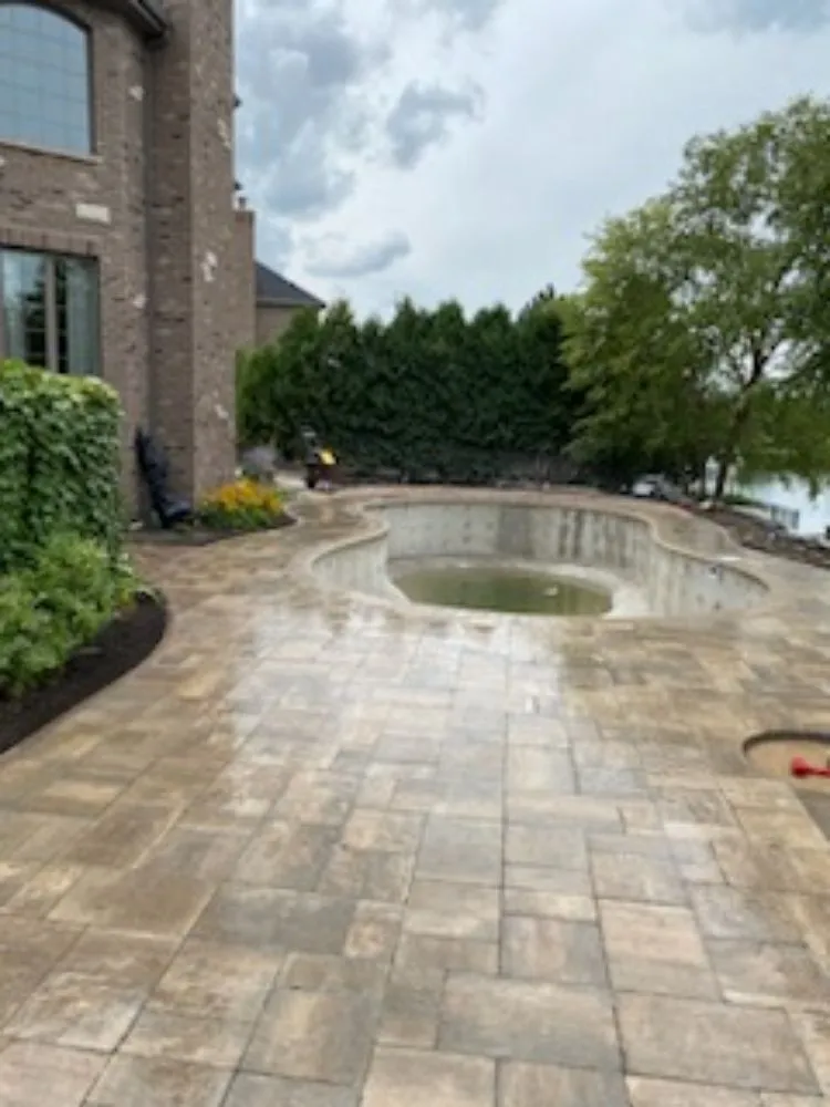 Expert garden landscaping near you in Chicago, IL by Segura Landscaping