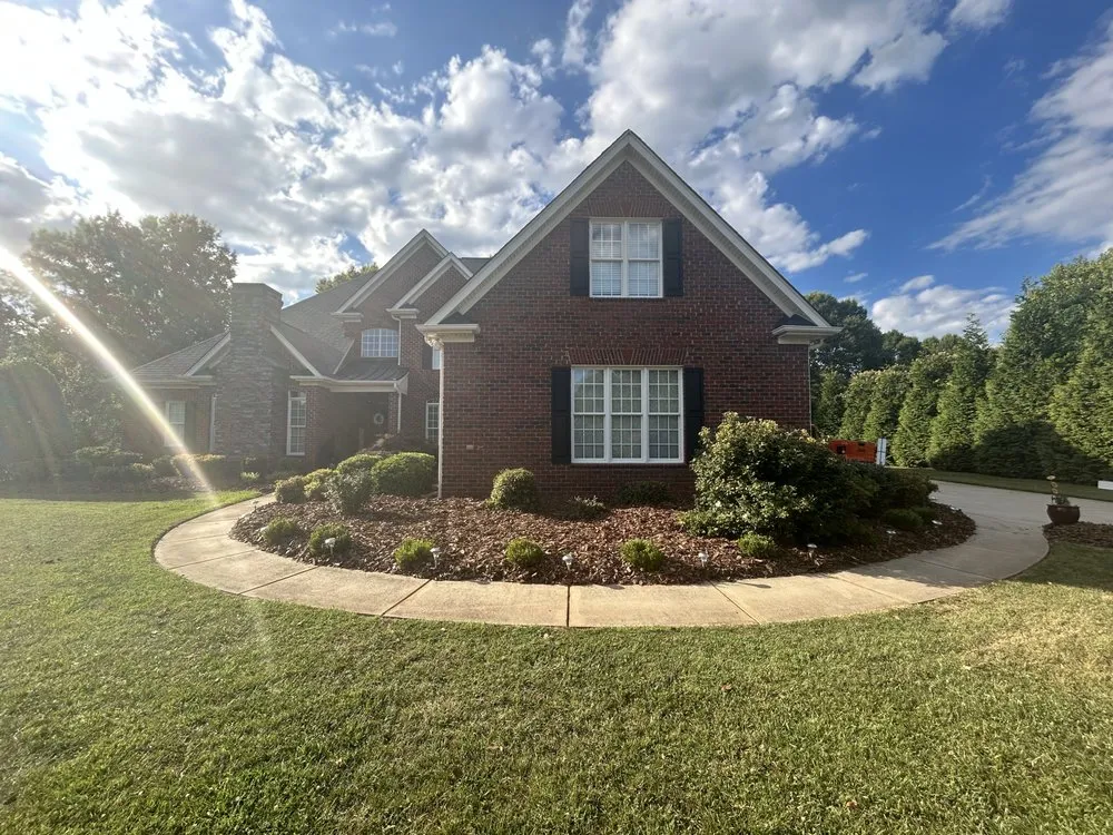 Custom yard cleanup service in Oak Ridge, NC by Seidle Auto Detailing & Lawn Care