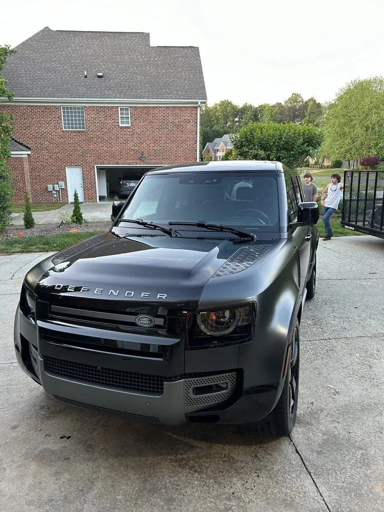 Expert yard maintenance for residential properties in Oak Ridge, NC by Seidle Auto Detailing & Lawn Care