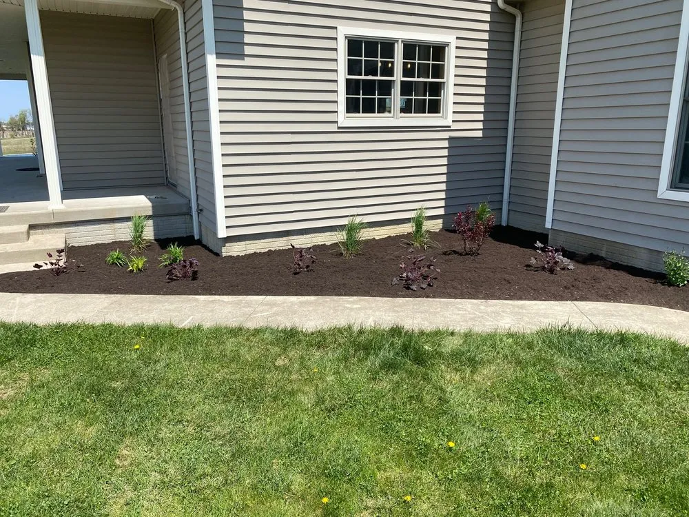 Local yard maintenance in Auburn, IN - Seifert's Landscaping