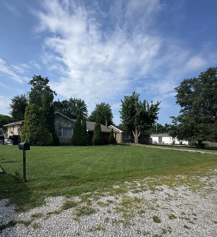 Expert residential landscaping in Evansville, IN by Seits Mowing and Pressure Washing