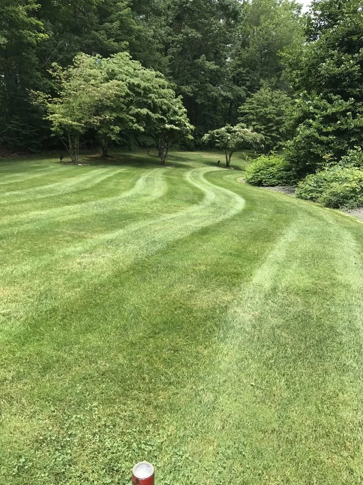 Affordable residential landscaping in Rocky Hill, CT - Selarom Landscaping