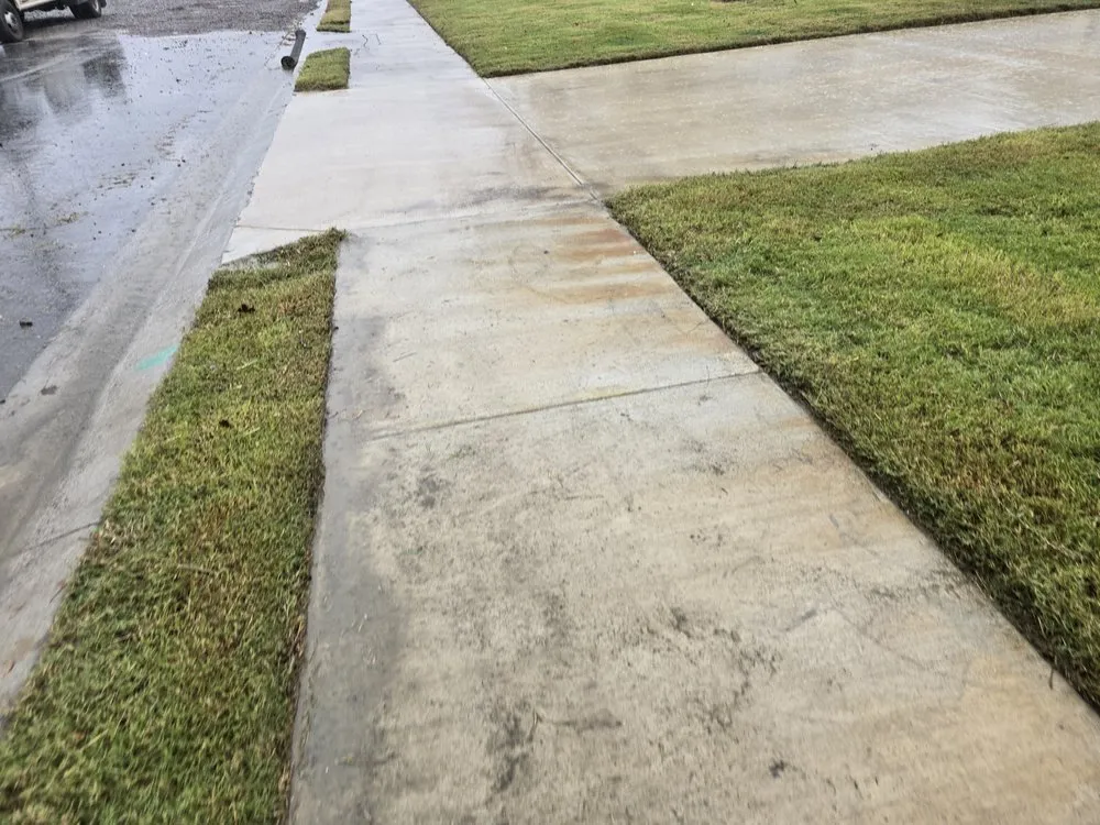 Affordable outdoor landscaping experts serving Hinesville, GA - SeLecT Landscaping and Design