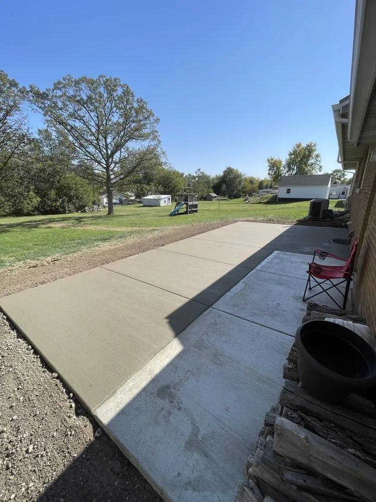 Trusted residential landscaping near you across Washington, IL - Select Lawn & Landscape