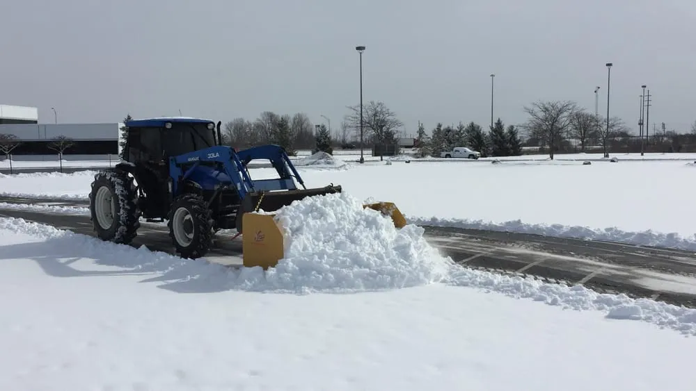 Top-rated yard maintenance near you across Anderson, IN - Select Lawn Services