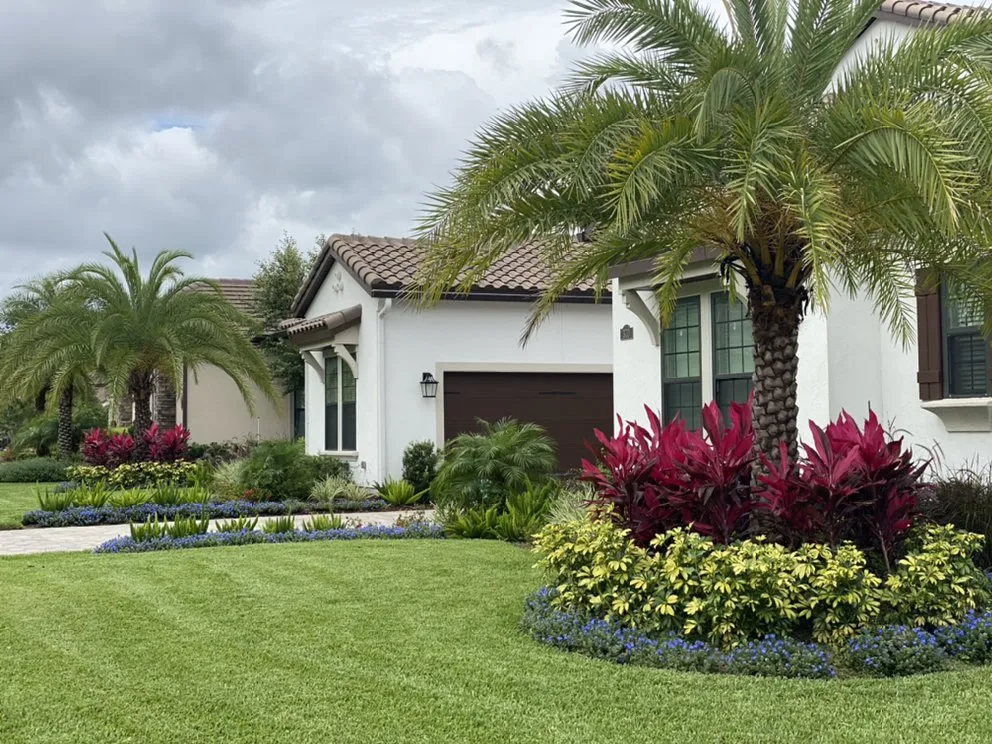 Top-rated residential landscaping experts serving Jacksonville, FL - Select Outdoor Services, Inc