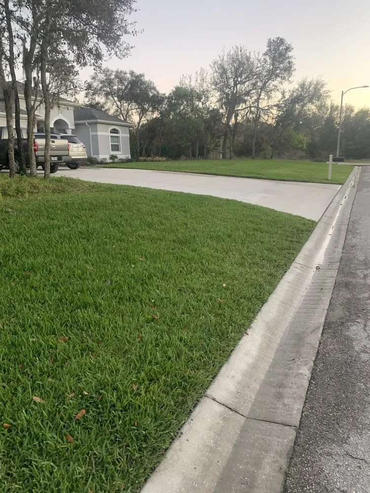 Trusted garden landscaping in Spring Hill, FL - Select Property Maintenance