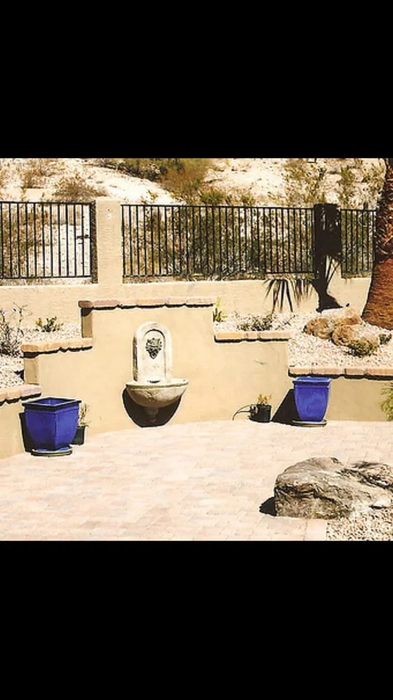 Custom lawn care service with custom design in Tempe, AZ by Select Valley Services