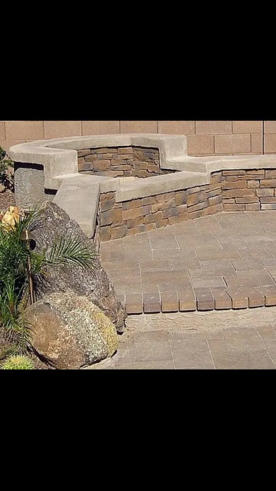 Custom landscaping services in Tempe, AZ by Select Valley Services