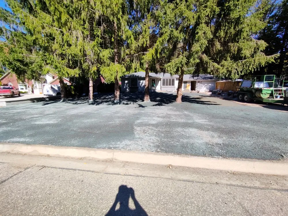 Reliable yard cleanup service in South Lyon, MI - Selective Soils And Services