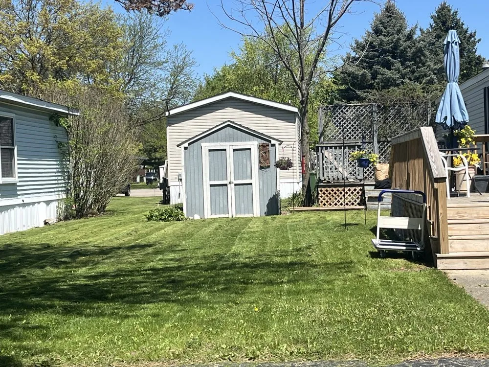 Trusted residential landscaping experts serving Ypsilanti, MI - Self Made Enterprises