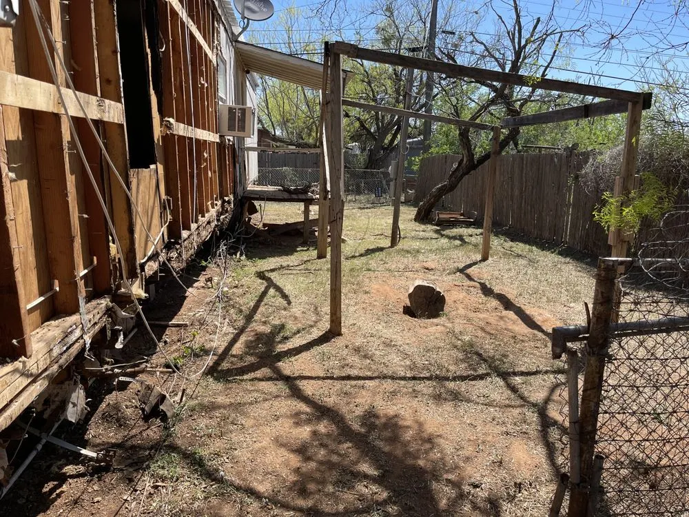 Top-rated yard maintenance for beautiful yards across Anson, TX - Self Motivated