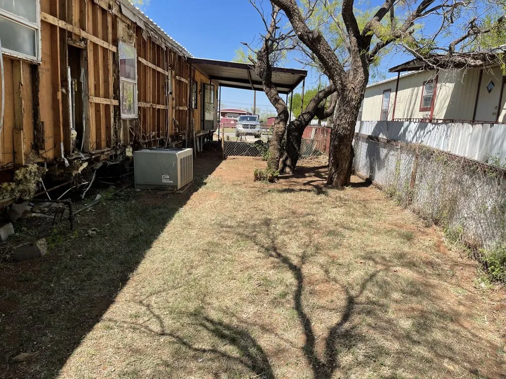 Expert lawn care service with custom design in Anson, TX by Self Motivated